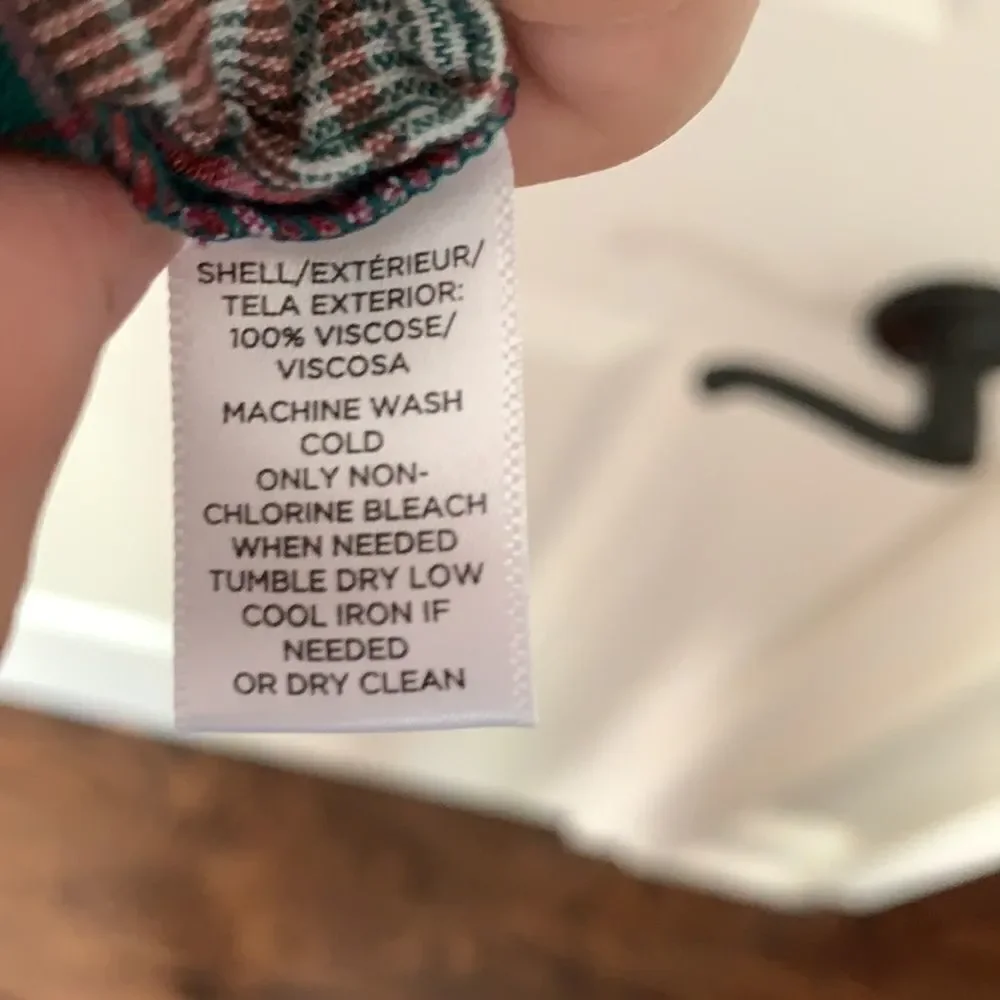 NWT Loft top  - Picture 4 of 5